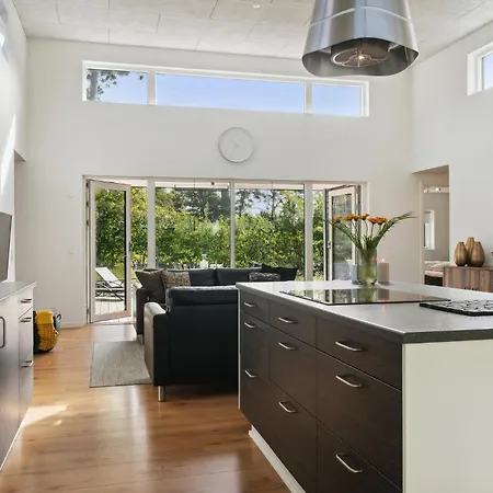 Awesome In Vaeggerlose With Kitchen Holiday home