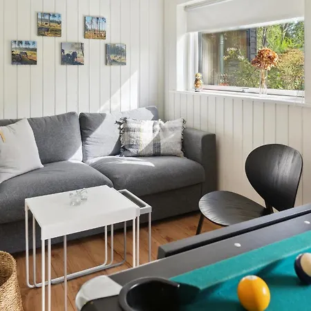 Awesome In Vaeggerlose With Kitchen