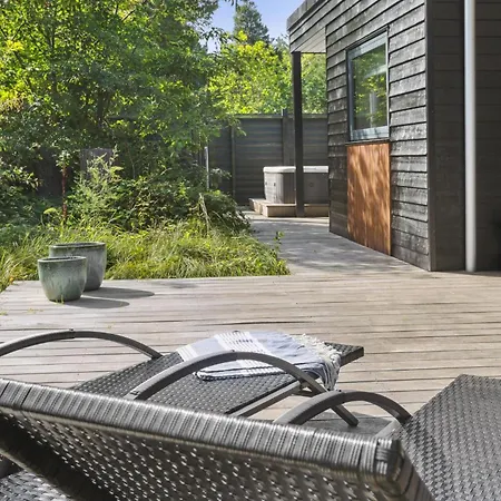 Holiday home Awesome In Vaeggerlose With Kitchen *