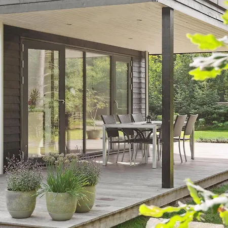 Awesome In Vaeggerlose With Kitchen Nyaraló *