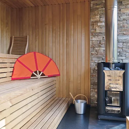 Awesome In Vaeggerlose With Kitchen Holiday home *