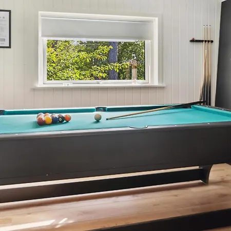 Awesome In Vaeggerlose With Kitchen Bøtø By