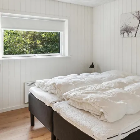 Awesome In Vaeggerlose With Kitchen Holiday home Boto By